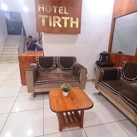 Hotel Tirth Ankleshwar ภายนอก รูปภาพ